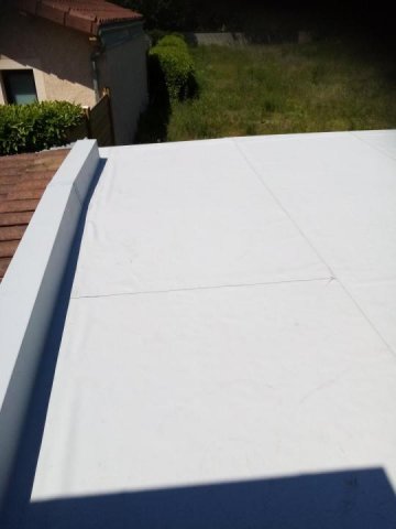  toit terrasse en membrane PVC à Roanne